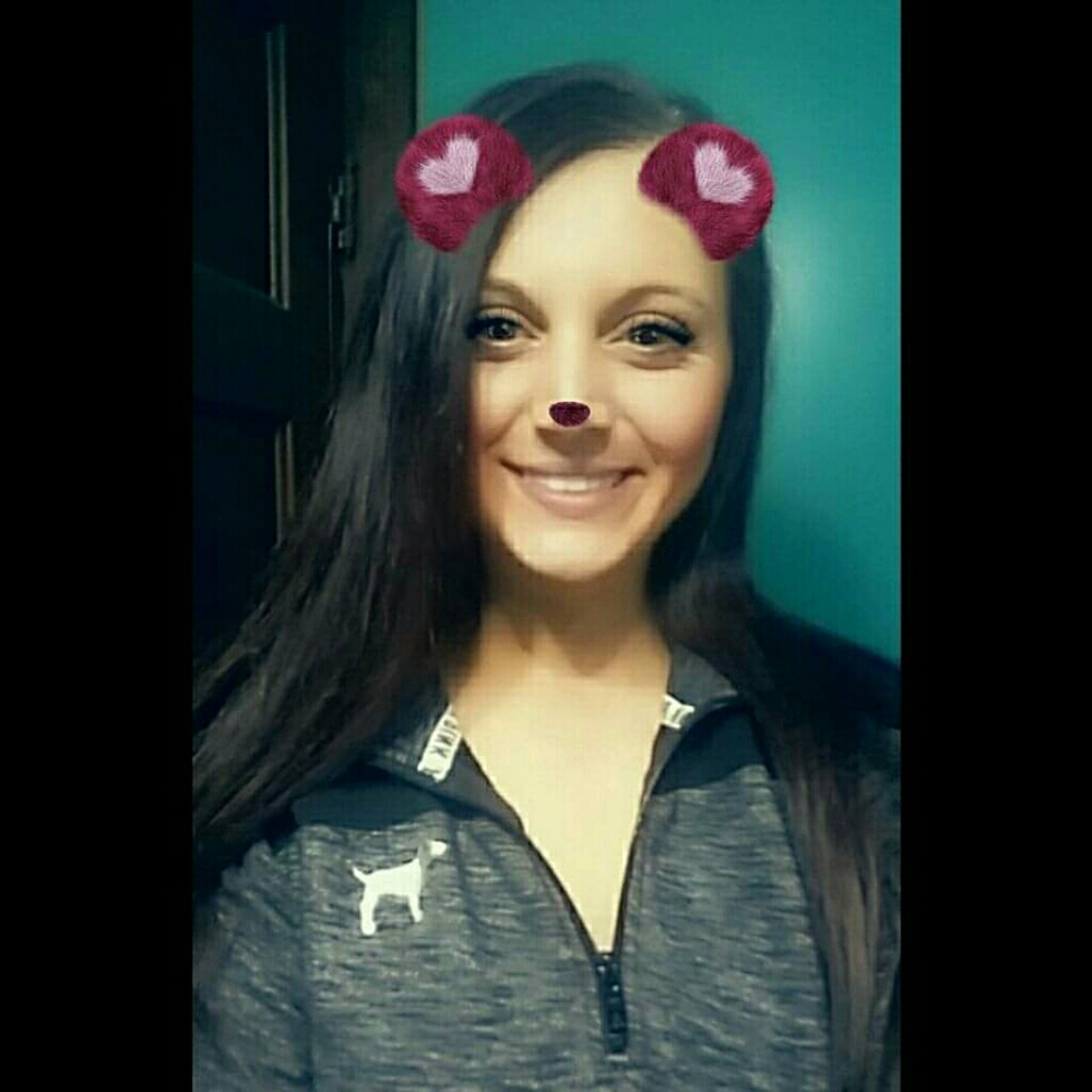 Meet your Posher, Lacey